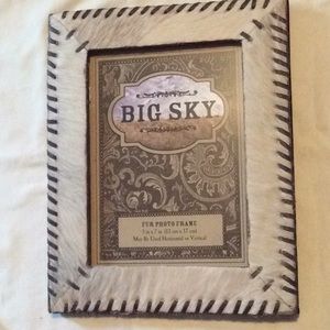 Fur trimmed picture frame. H122